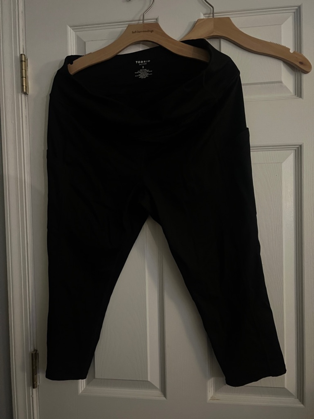 torrid Black Cropped Active Leggings